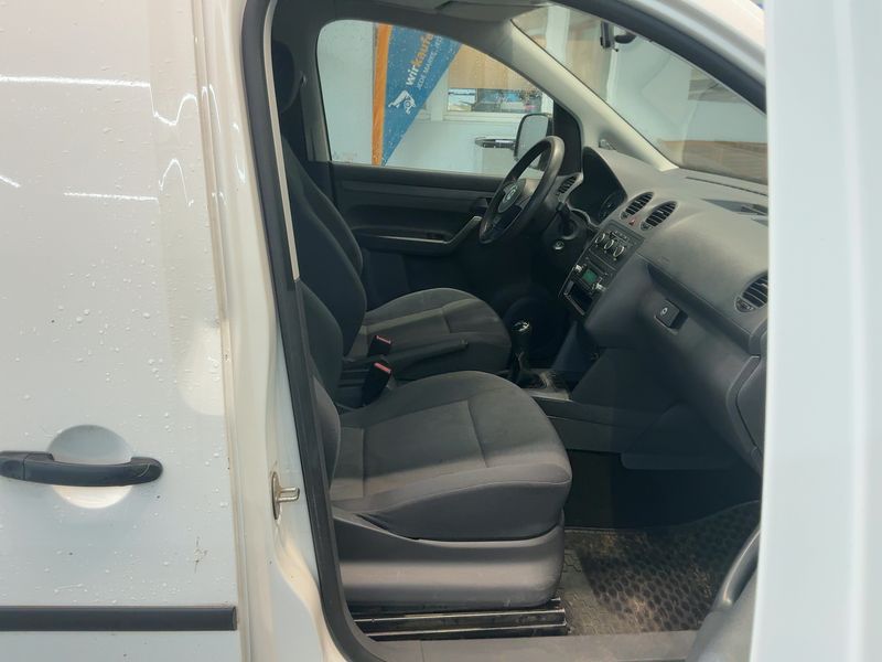 Volkswagen Caddy 1.6 TDI Kasten EcoProfi 2014 – снимка 16