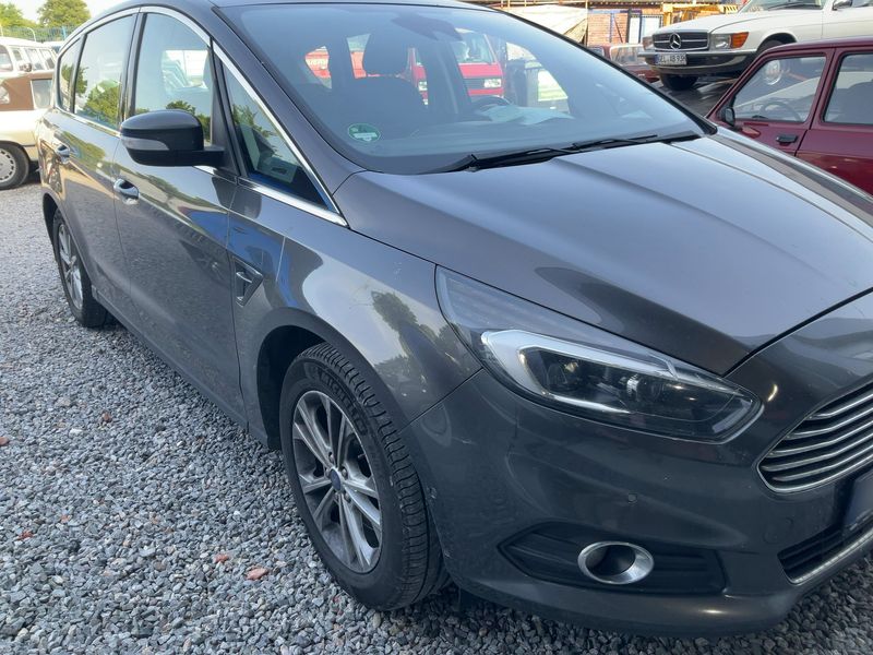 Ford S-Max 2.0 TDCi Titanium — zdjęcie 8