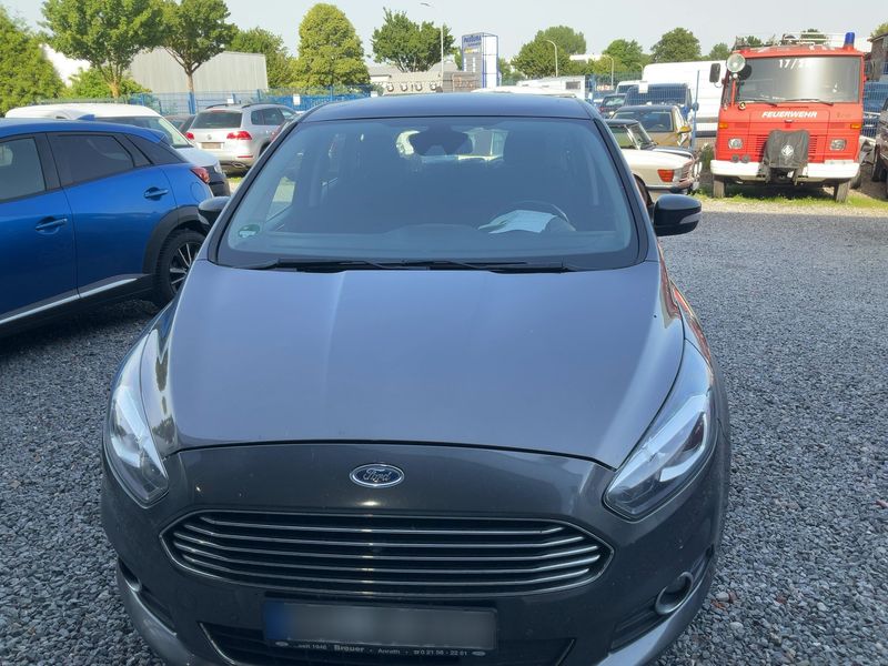 Ford S-Max 2.0 TDCi Titanium — zdjęcie 9