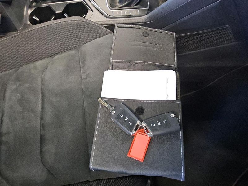Volkswagen Tiguan Allspace 2.0 TDI Life — zdjęcie 16