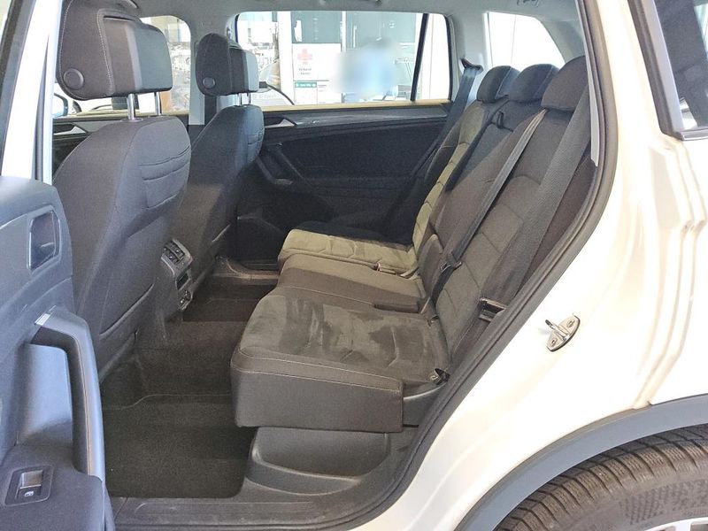 Volkswagen Tiguan Allspace 2.0 TDI Life — zdjęcie 12