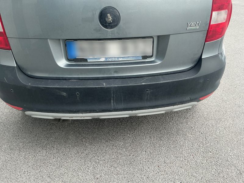 Skoda Yeti 1.6 TDI GreenLine 2012 – снимка 44