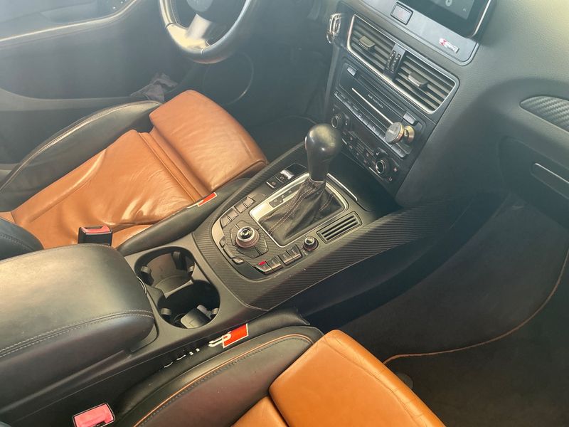 Audi Q5 3.0 V6 TDI quattro 2011 – снимка 24