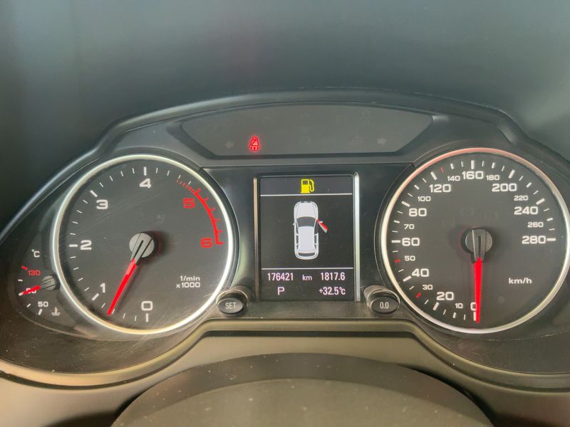 Audi Q5 3.0 V6 TDI quattro — zdjęcie 13