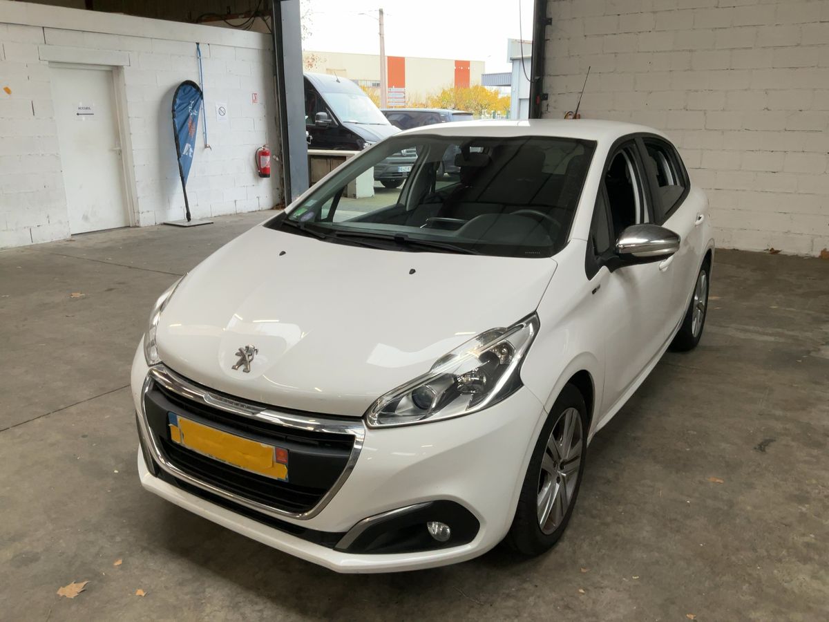Peugeot 208 1.2 VTi Style