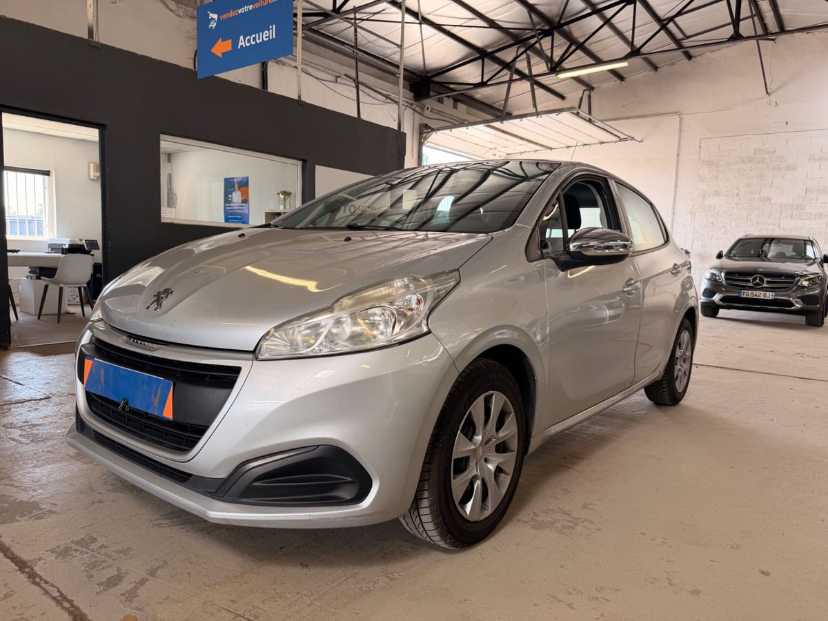 Peugeot 208 2016