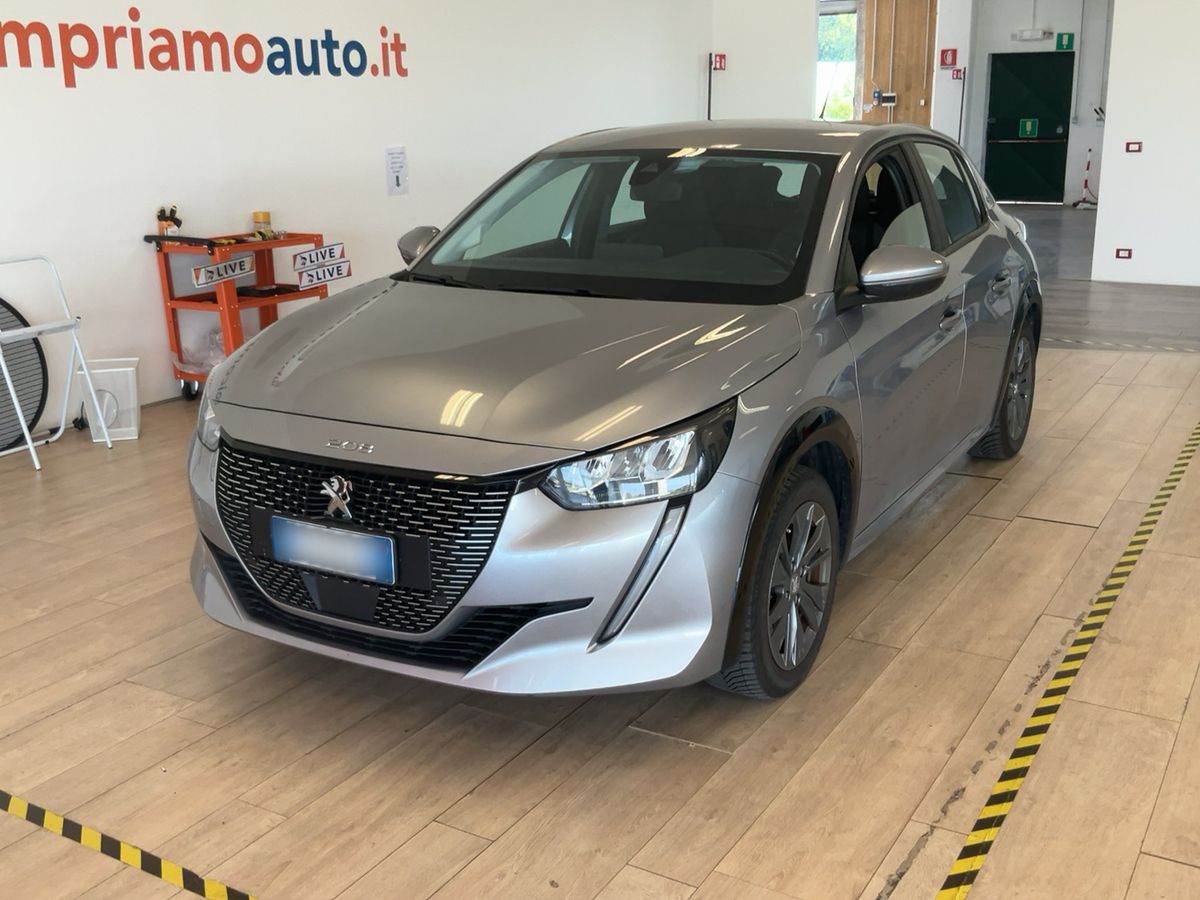 Peugeot 208 2021