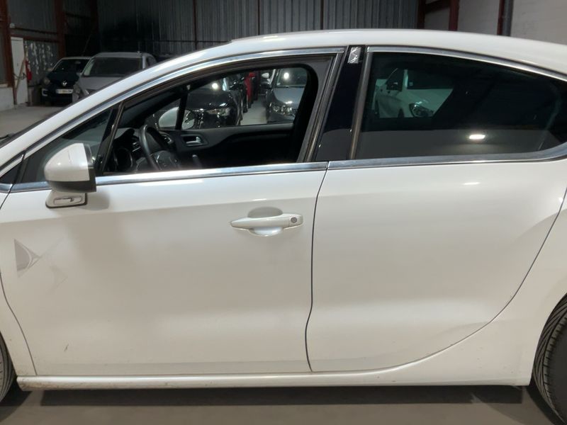 Citroen DS4 1.6 e-HDi Chic — zdjęcie 4