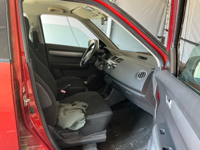Suzuki Swift 1.3 Comfort — zdjęcie 3