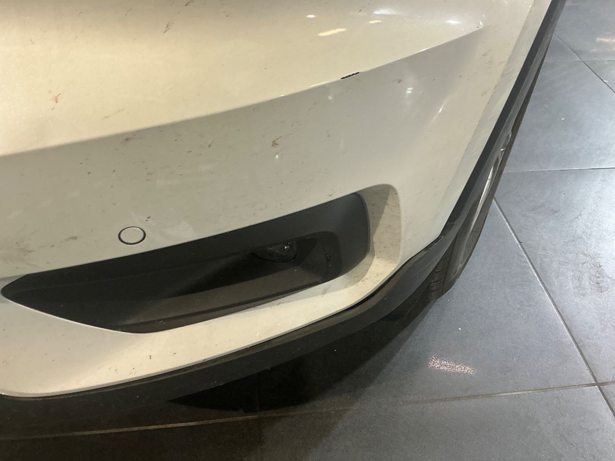 Volvo XC40 2018 — photo 3