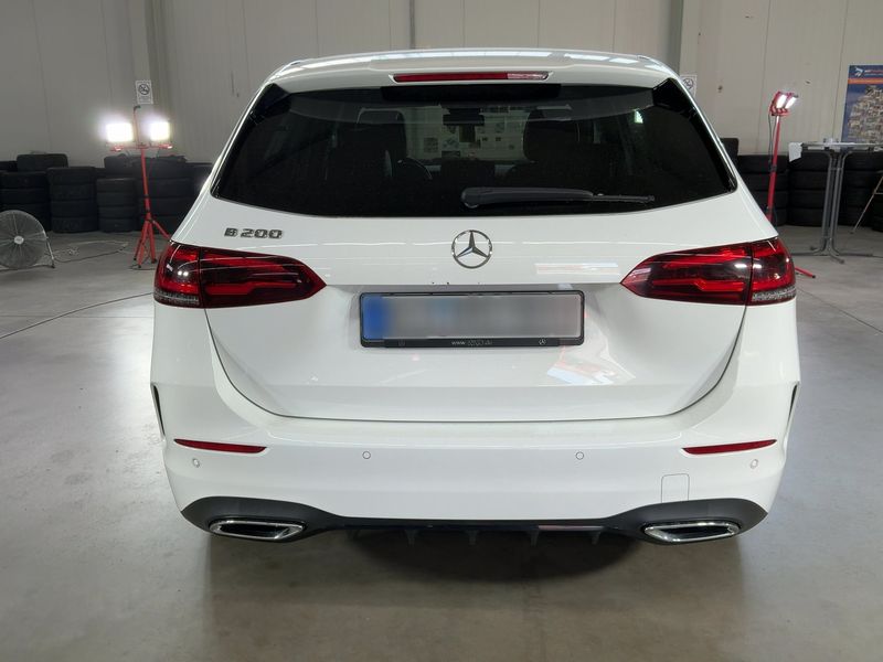 Mercedes-Benz B-Klasse B 200 AMG Line — zdjęcie 5