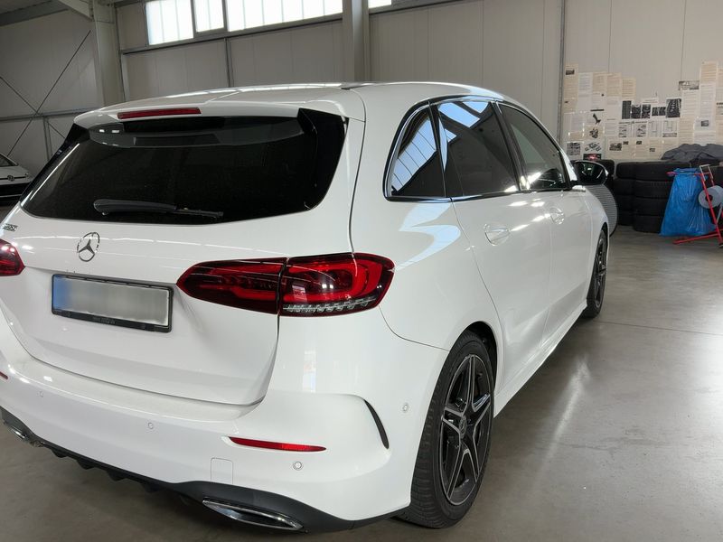 Mercedes-Benz B-Klasse B 200 AMG Line — zdjęcie 6