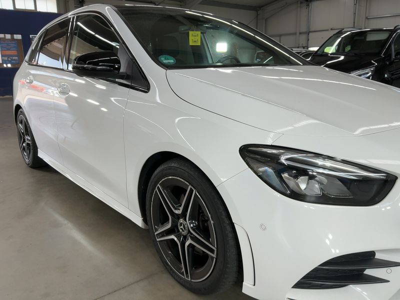 Mercedes-Benz B-Klasse B 200 AMG Line — zdjęcie 8