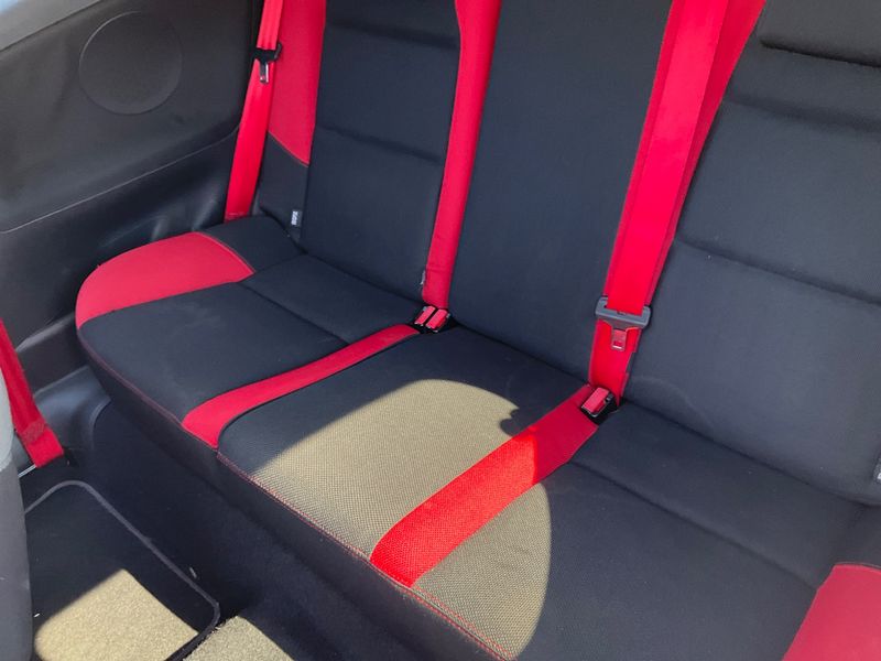 Peugeot 207 1.6 HDi Serie 64 2011 – снимка 32