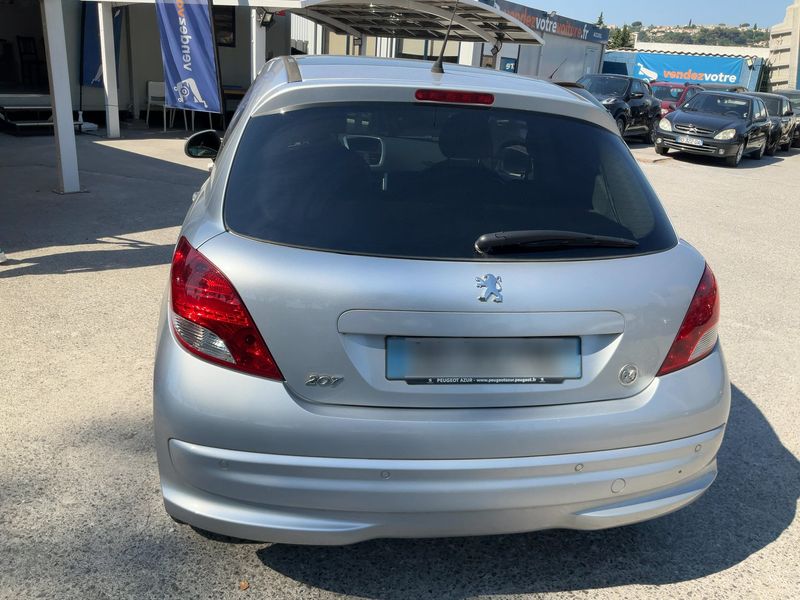Peugeot 207 1.6 HDi Serie 64 2011 – снимка 7