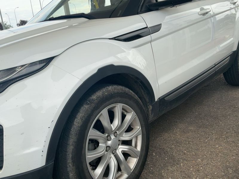 Land Rover Evoque 2.0 Td4 Pure — zdjęcie 2