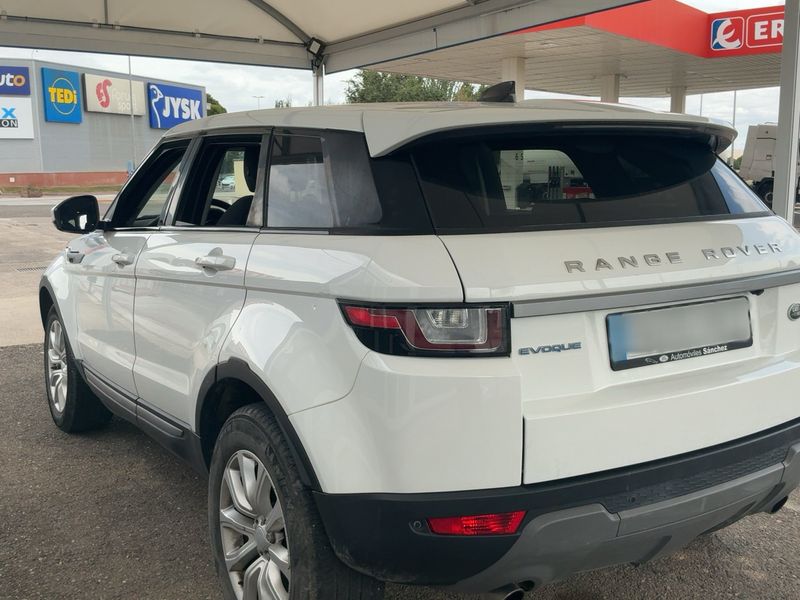 Land Rover Evoque 2.0 Td4 Pure — zdjęcie 3