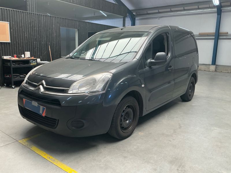 Citroen Berlingo 1.6 HDi Niveau B L1 2013 – снимка 1