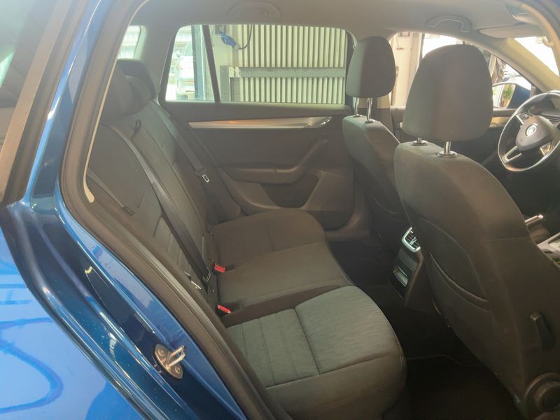 Skoda Octavia 2.0 TDI Style — zdjęcie 14