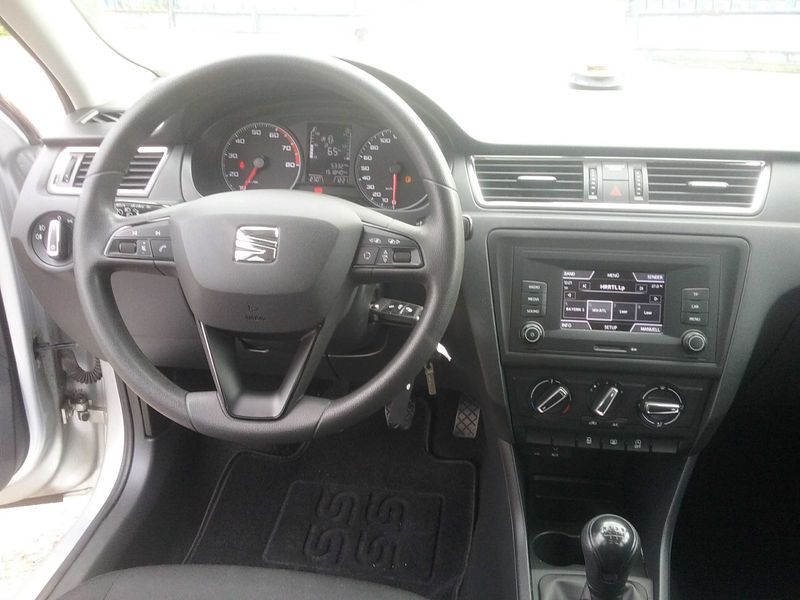 Seat Toledo 1.0 TSI Reference — zdjęcie 11