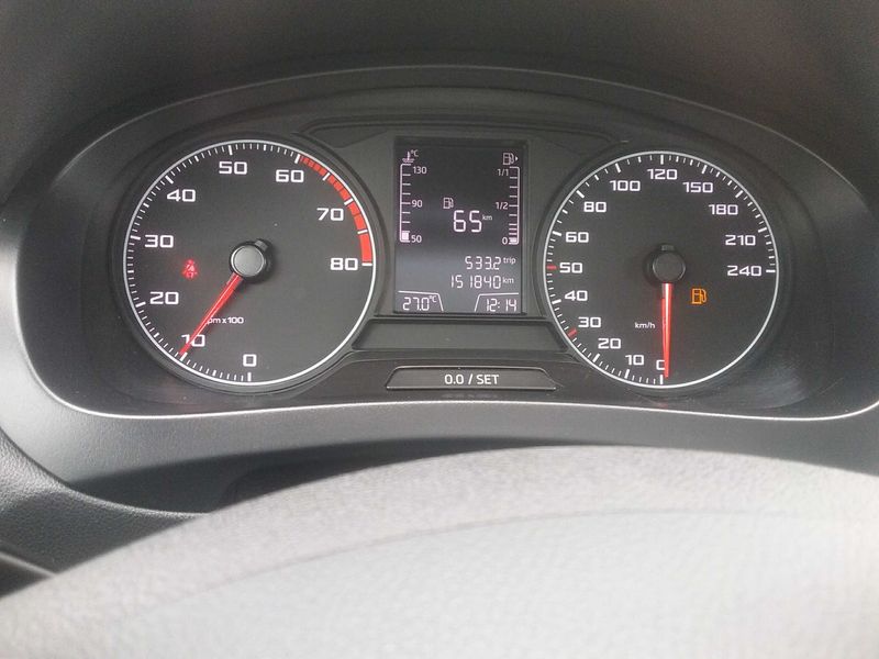 Seat Toledo 1.0 TSI Reference — zdjęcie 12