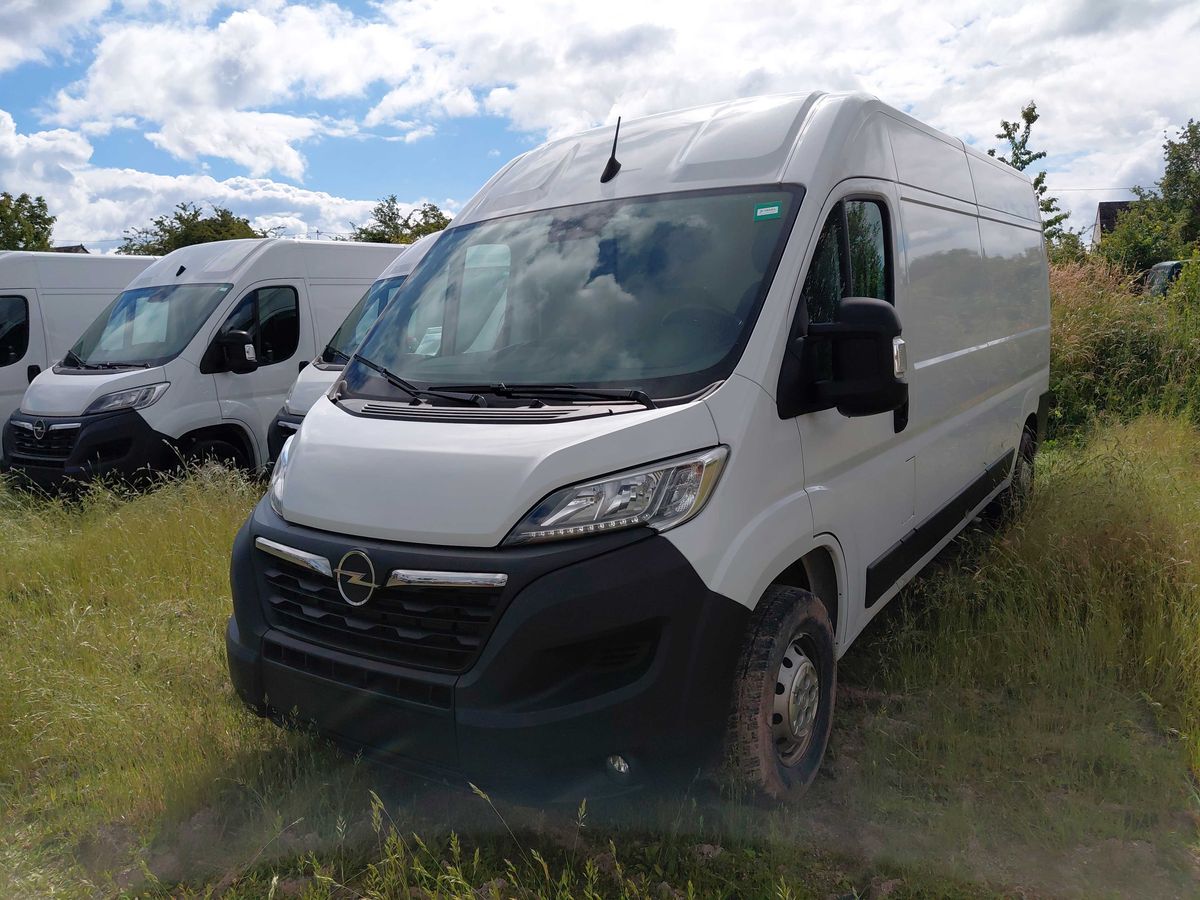 Opel Movano 2024