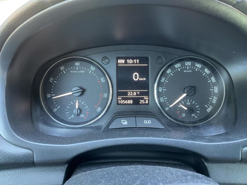 Skoda Fabia 1.2 TSI Monte Carlo — zdjęcie 13