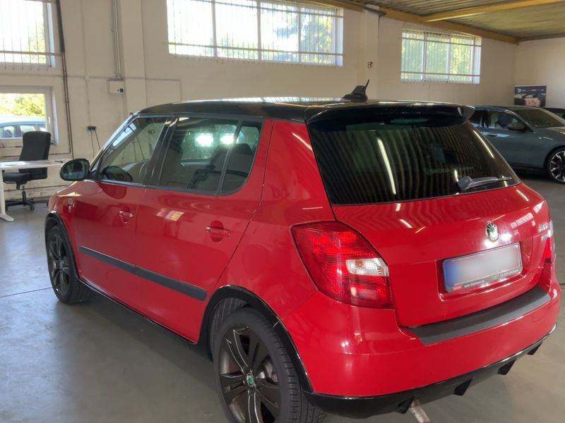 Skoda Fabia 1.2 TSI Monte Carlo — zdjęcie 3