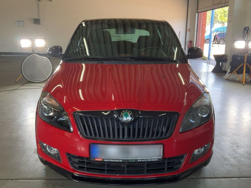 Skoda Fabia 1.2 TSI Monte Carlo — zdjęcie 9