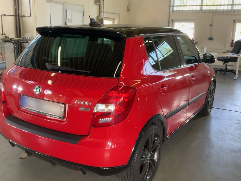 Skoda Fabia 1.2 TSI Monte Carlo — zdjęcie 6