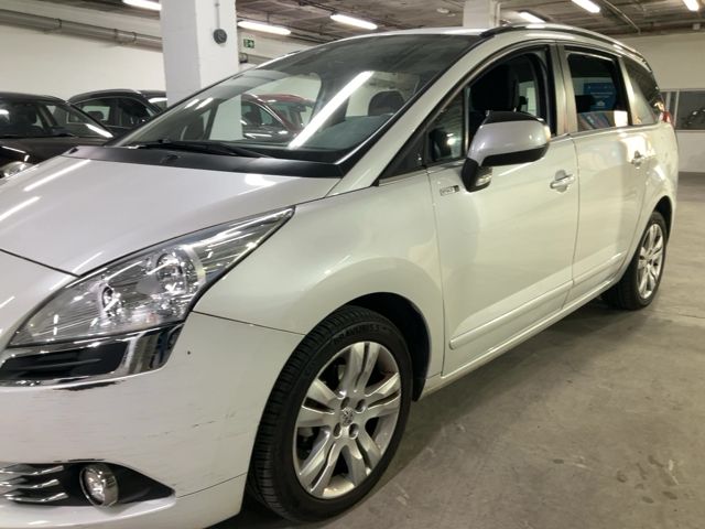 Peugeot 5008 d'occasion