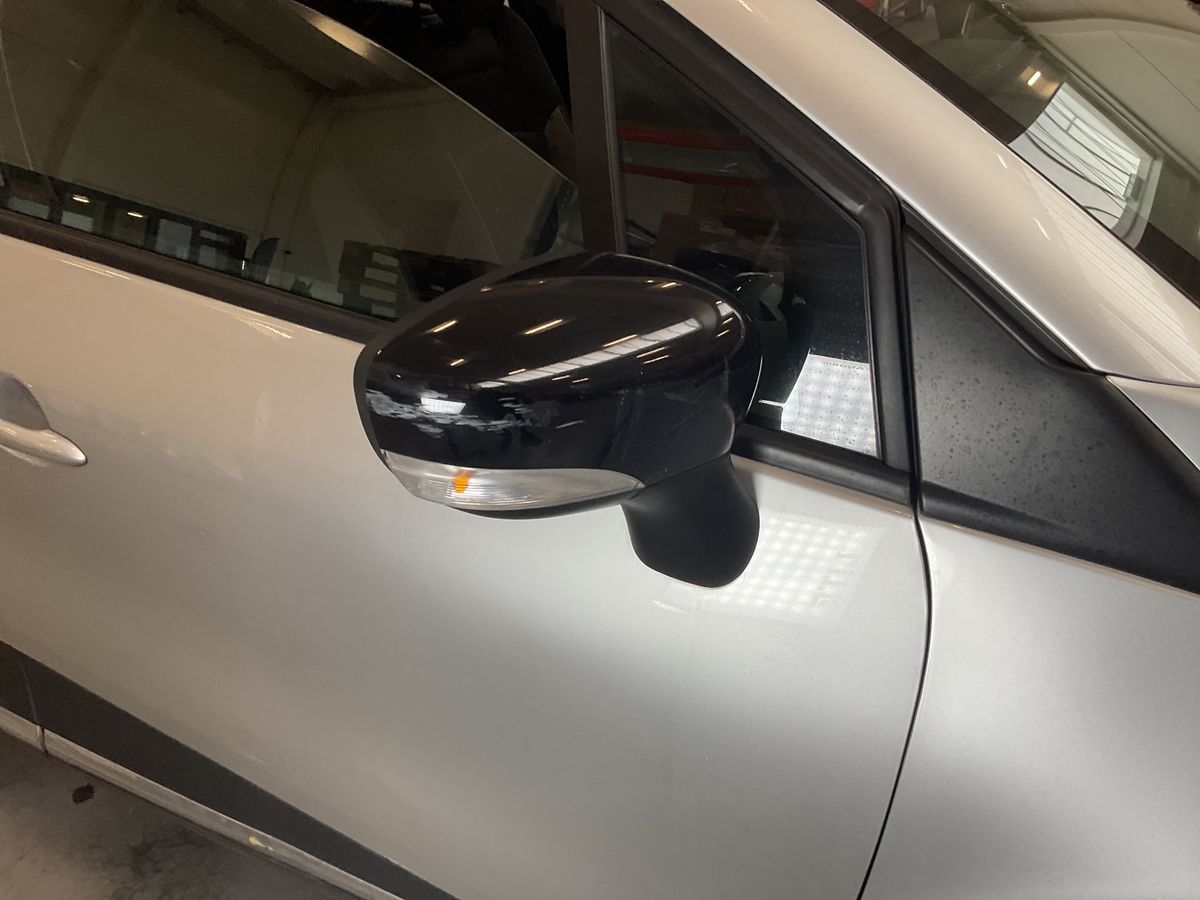 Renault Captur 2016 — photo 31