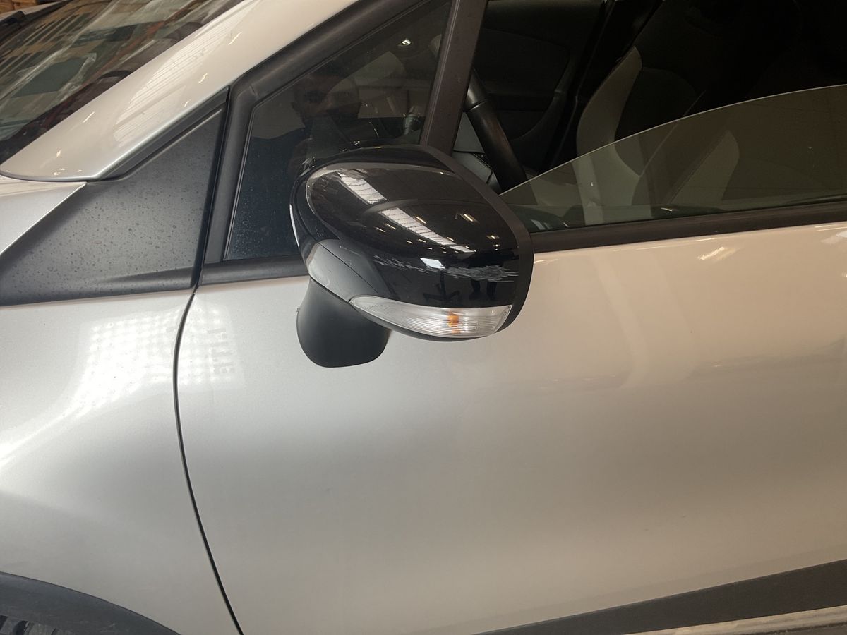 Renault Captur 2016 — photo 41