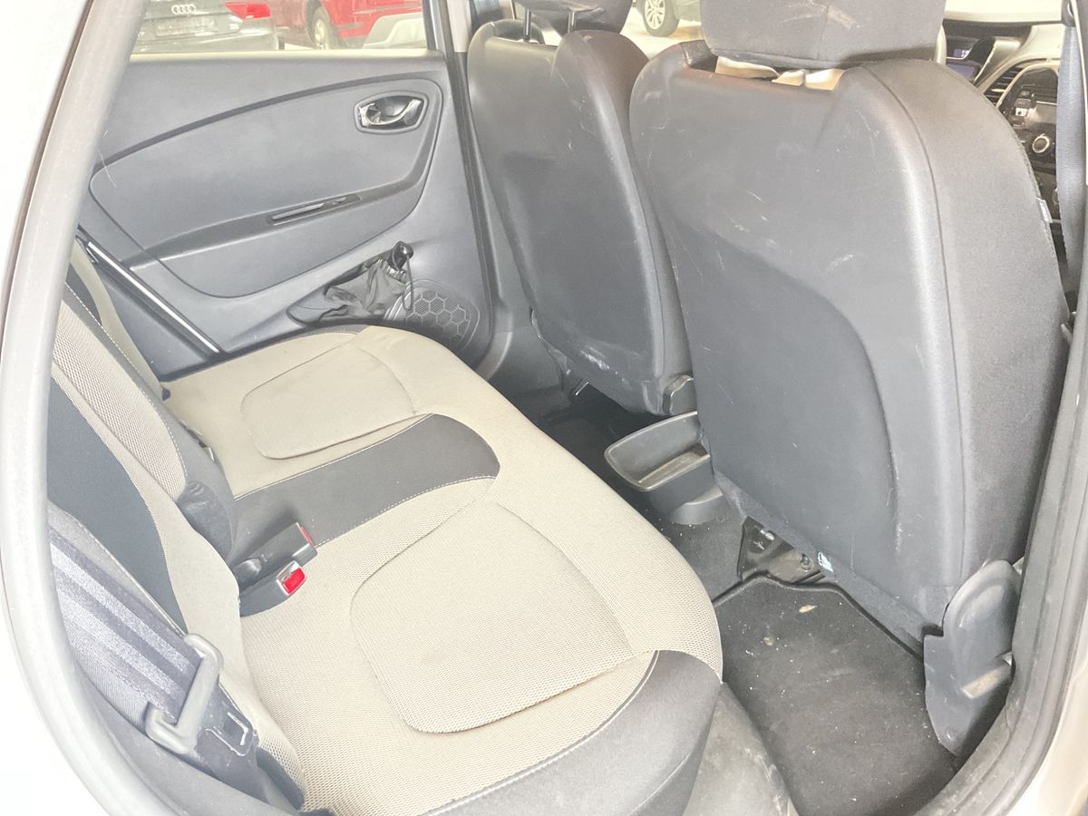 Renault Captur 2016 — photo 33