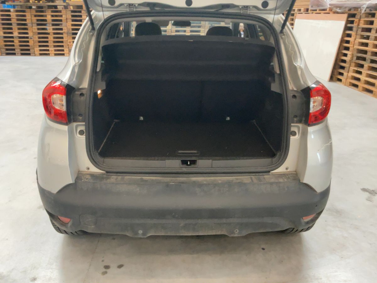 Renault Captur 2016 — photo 16