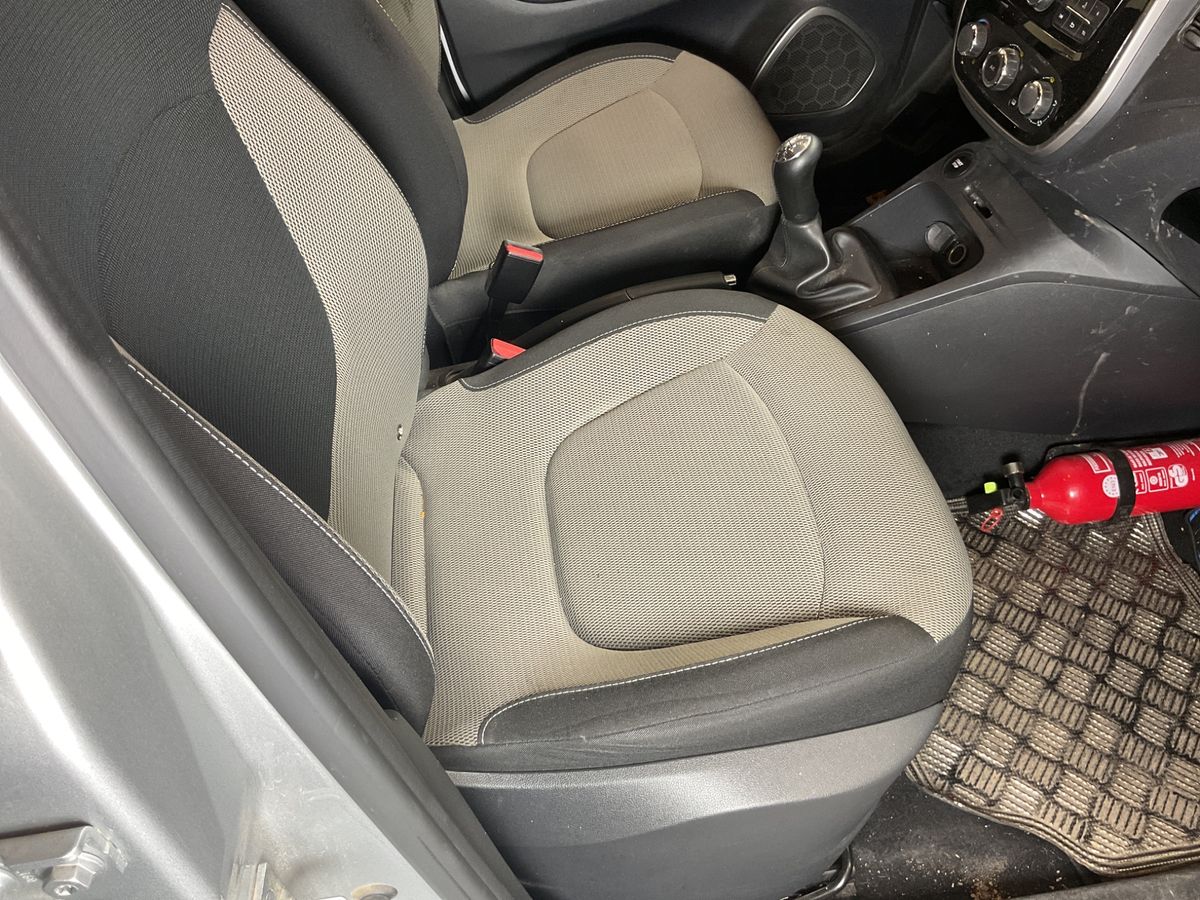 Renault Captur 2016 — photo 38