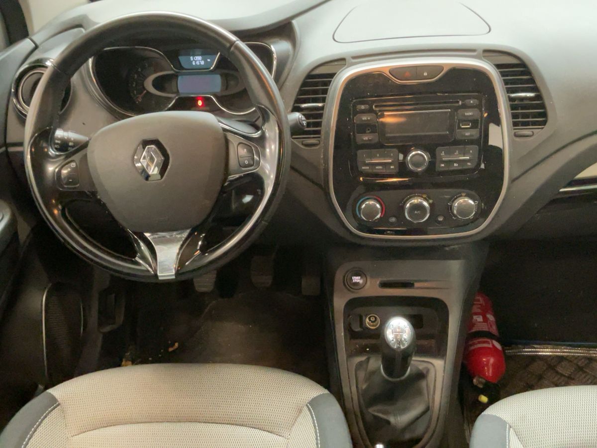Renault Captur 2016 — photo 18