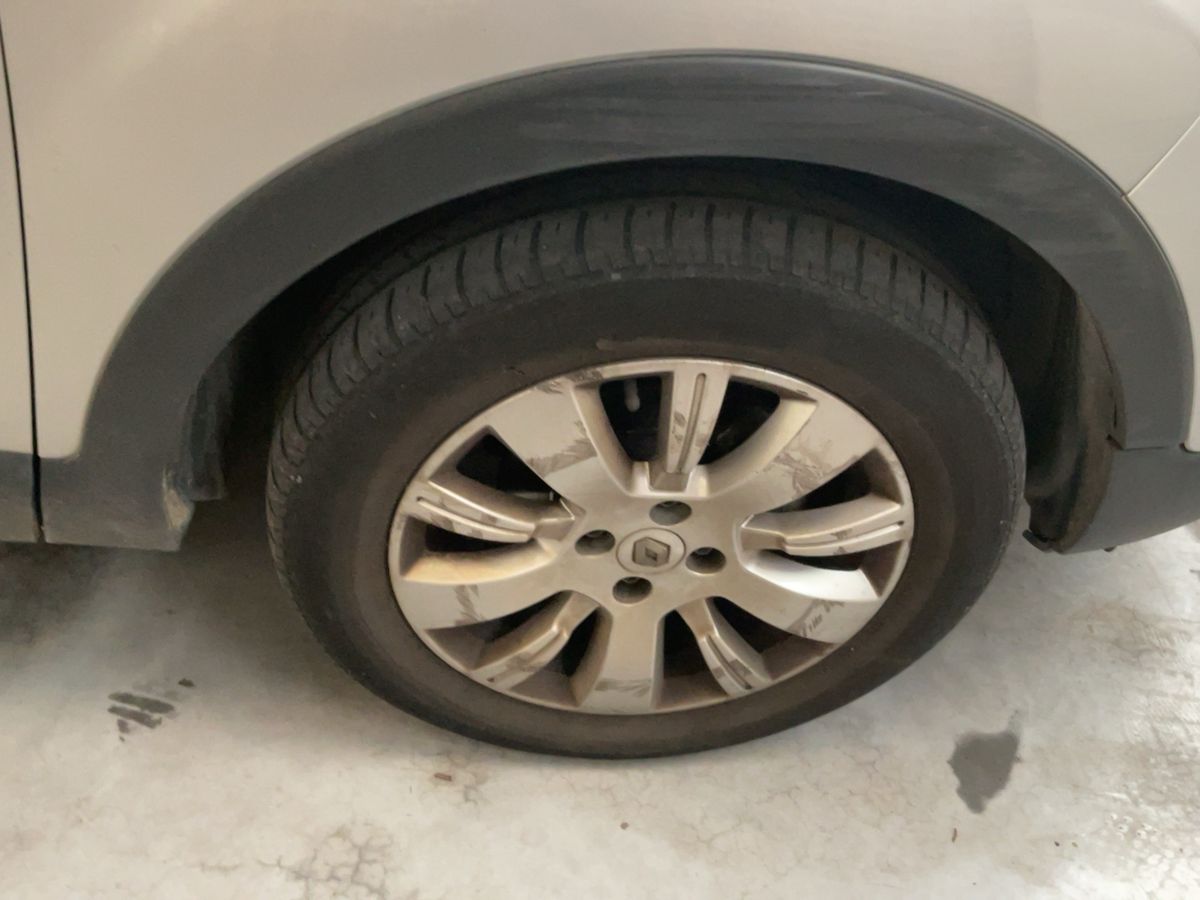 Renault Captur 2016 — photo 12