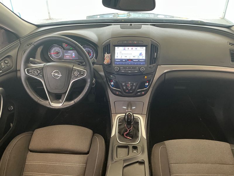 Opel Insignia Sports Tourer 1.6 CDTI Business Edition Pack — zdjęcie 12