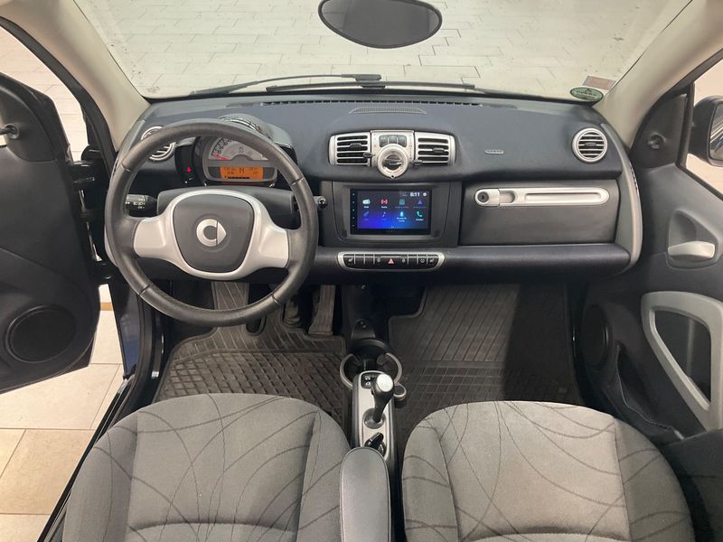Smart fortwo 1.0 Micro Hybrid Drive passion — zdjęcie 12