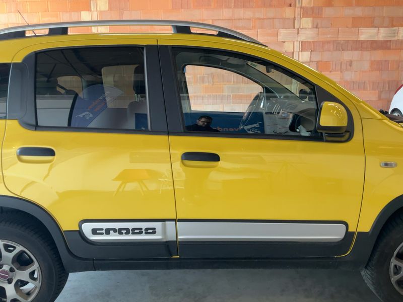 Fiat Panda 0.9 Cross 4x4 — zdjęcie 7