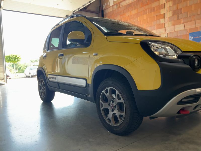 Fiat Panda 0.9 Cross 4x4 — zdjęcie 8