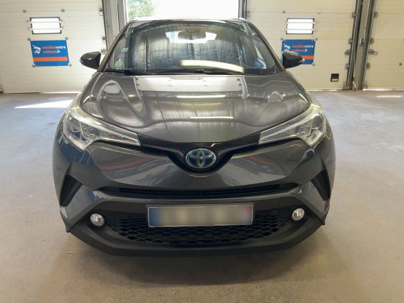 Toyota C-HR 1.8 Hybrid Dynamic — zdjęcie 9