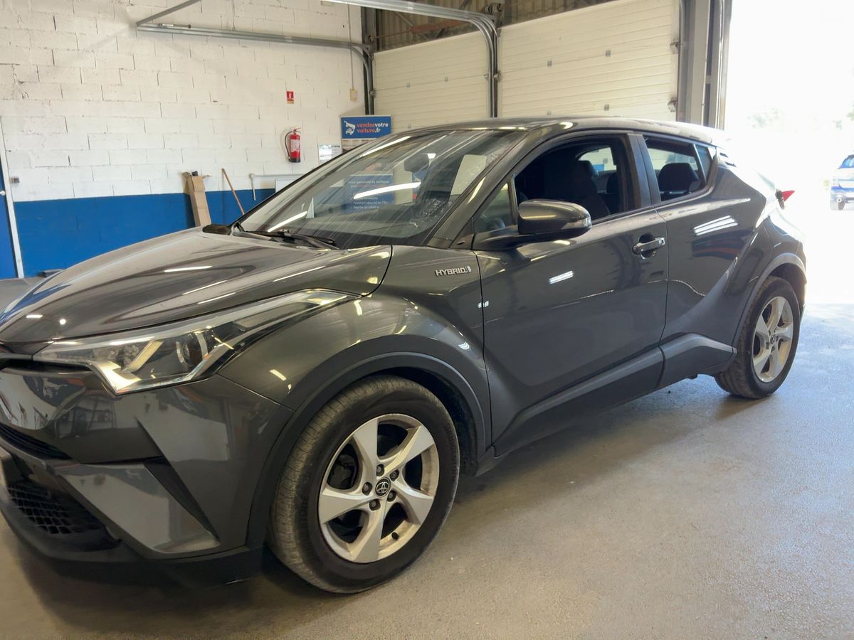 Toyota C-HR d'occasion