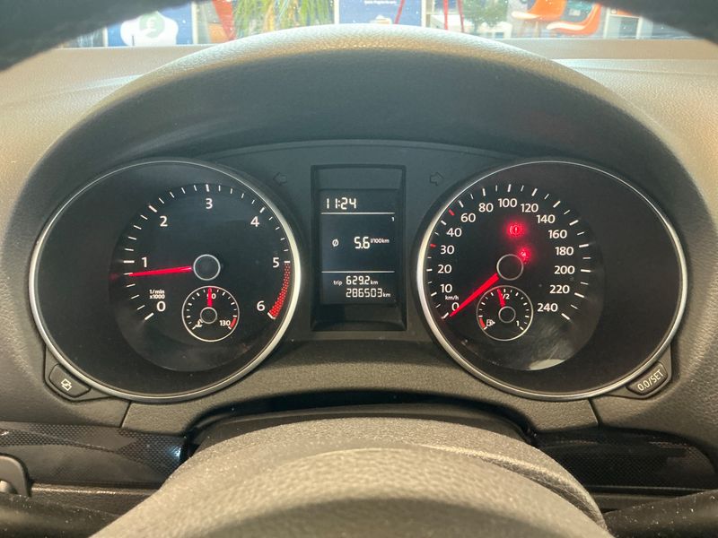 Volkswagen Golf VI 2.0 TDI Comfortline — zdjęcie 4