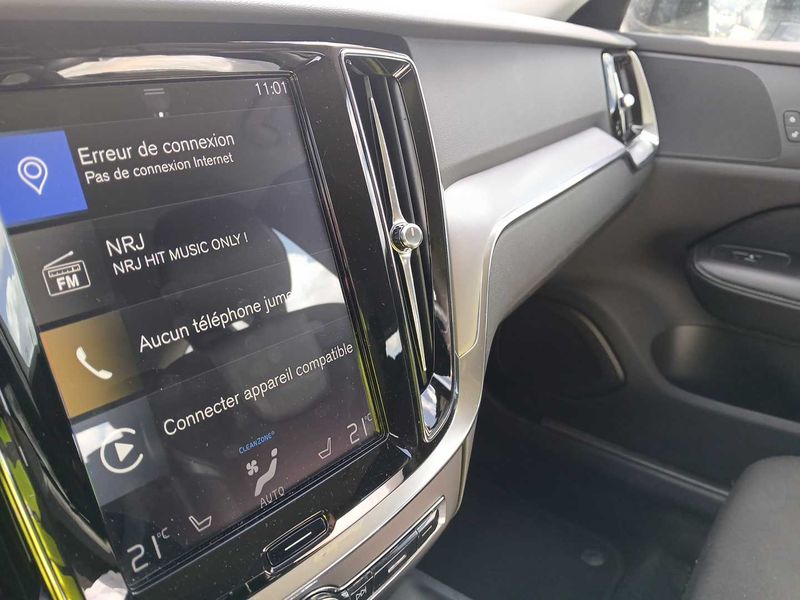 Volvo V60 2.0 D3 Momentum 2018 – снимка 16