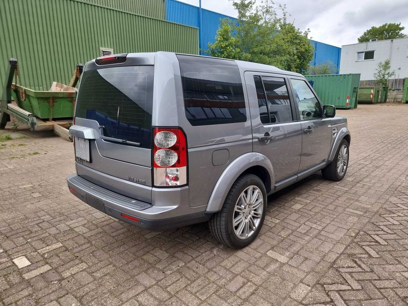 Land Rover Discovery 4 5.0 V8 HSE Luxury Edition — zdjęcie 5