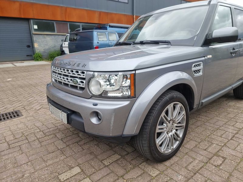 Land Rover Discovery 4 5.0 V8 HSE Luxury Edition — zdjęcie 2