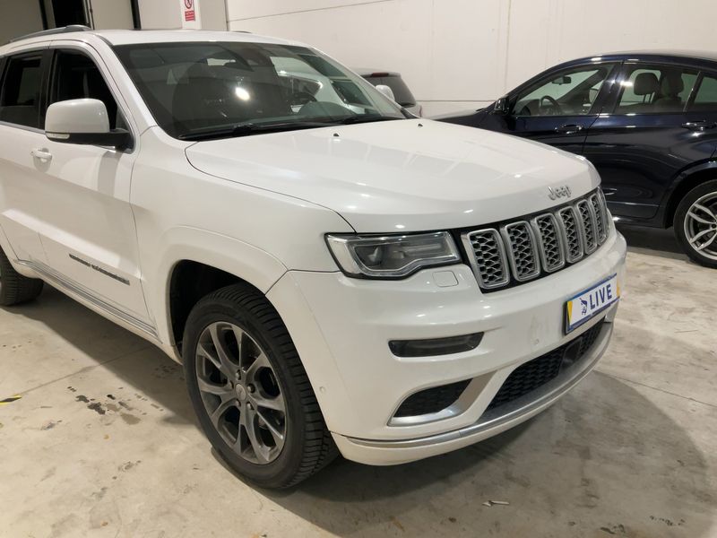 Jeep Grand Cherokee 3.0 CRD Summit — zdjęcie 8