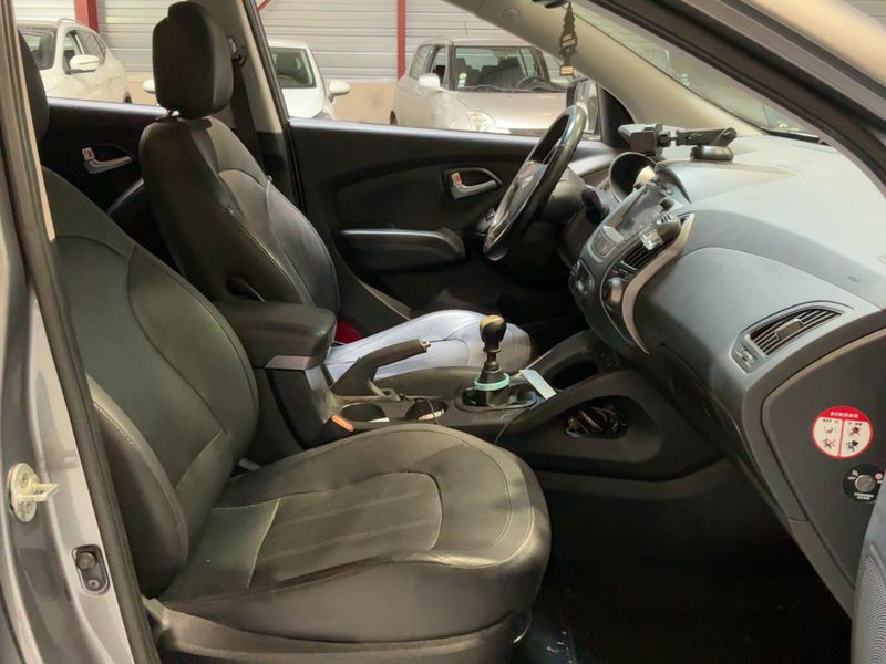 Hyundai ix35 1.7 CRDi Premium Limited Blue 2WD 2014 – снимка 16